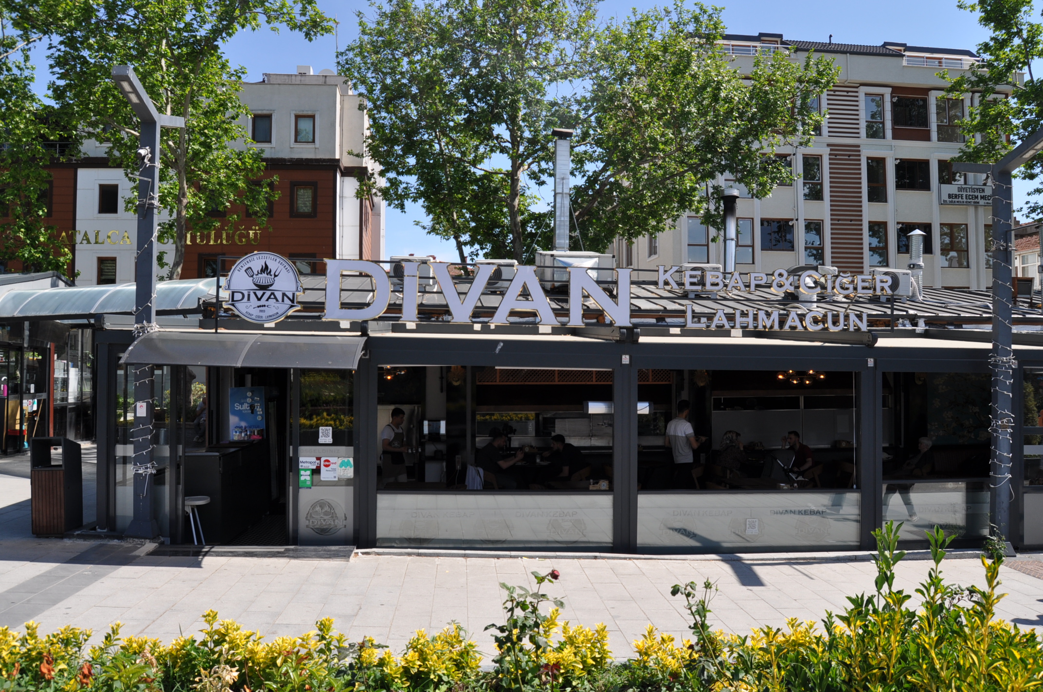 Divan Kebap