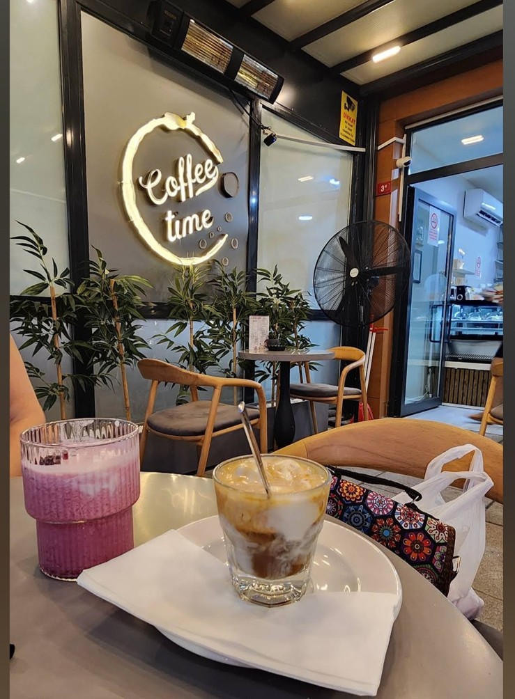 Mon Cafe