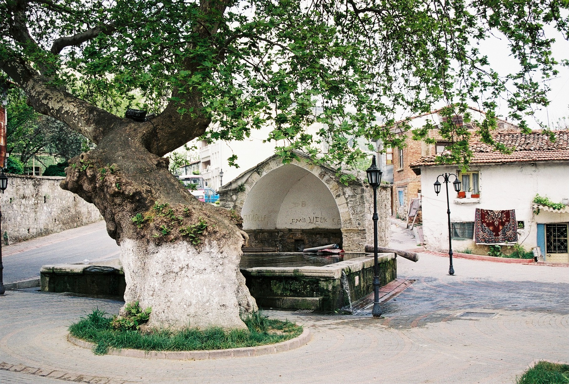 Topuklu Çeşmesi